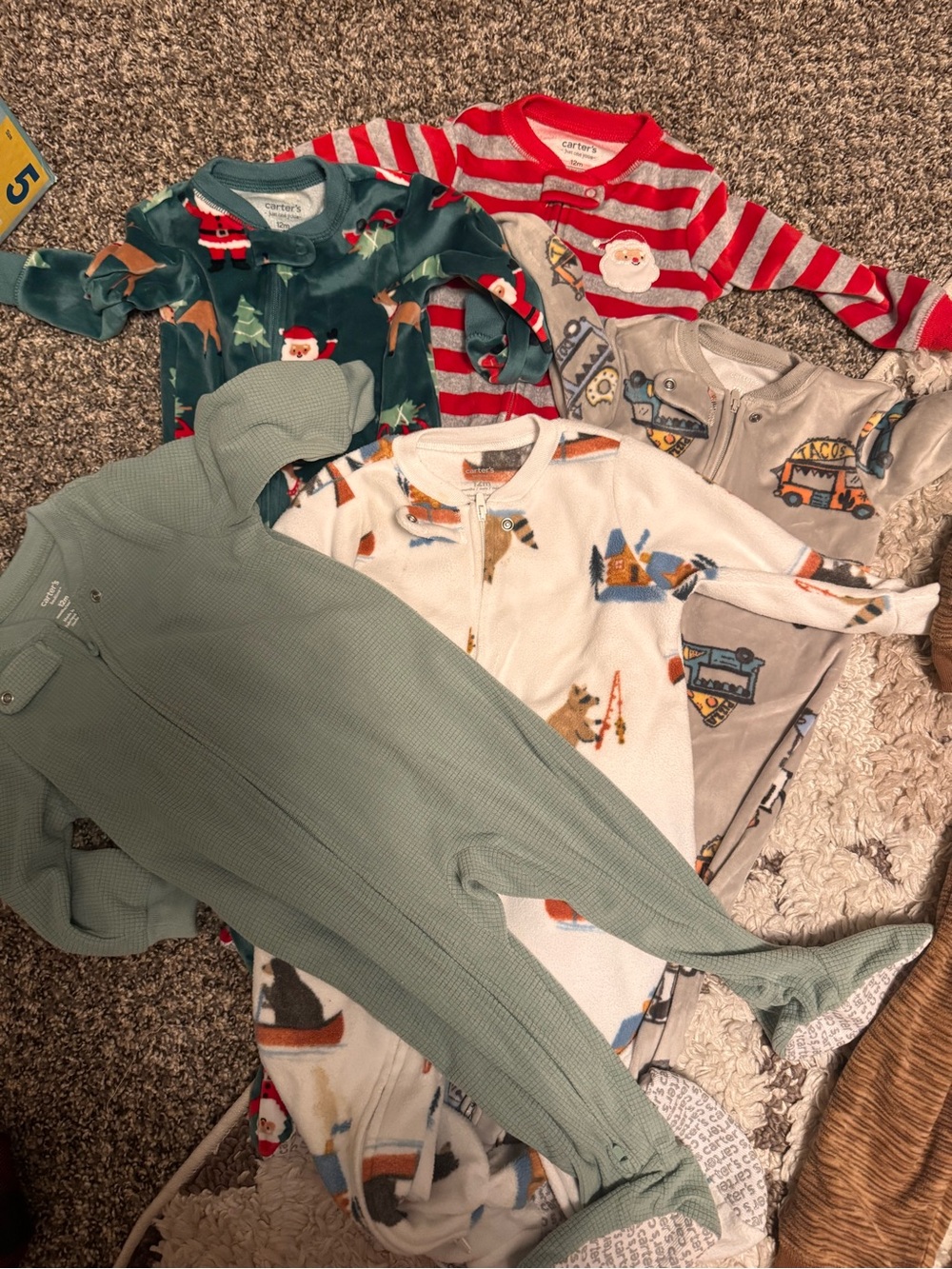 LOT of 5 Carter's Mixed Baby Sleepwear Sets/Christmas